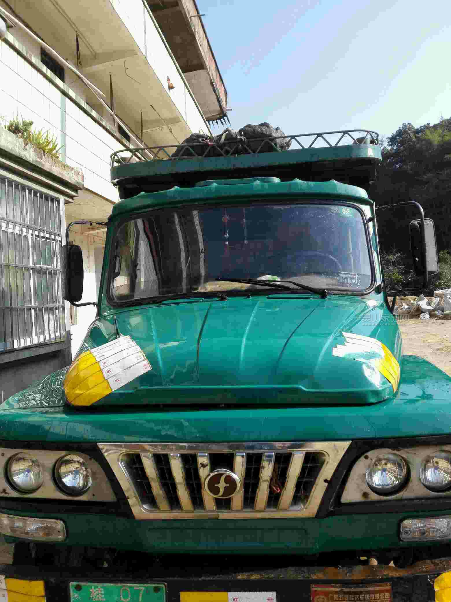 福達(dá)最新車(chē)引領(lǐng)未來(lái)出行新潮流，科技重塑駕駛體驗(yàn)