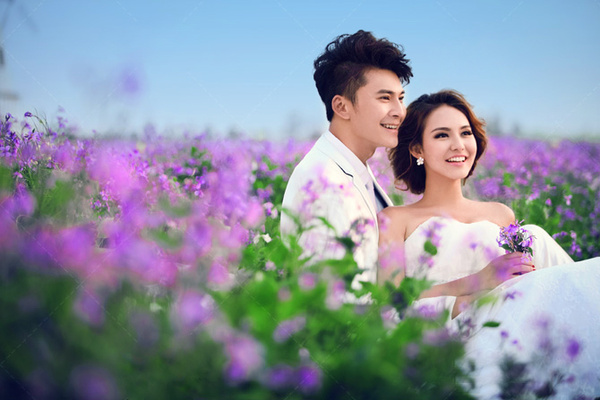 秋霞最新婚,秋霞最新婚，一場自然美景的探索之旅