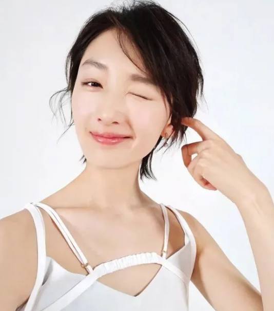 多元審美時(shí)代下的獨(dú)特魅力，小眼睛明星的魅力風(fēng)采