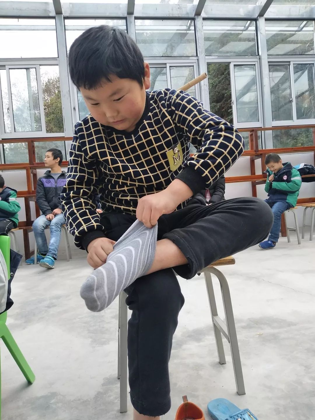 穿襪子比賽，心靈與自然的競技之旅