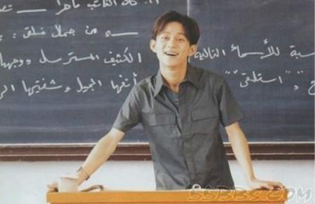 ??明星教師風(fēng)采展示，專業(yè)教育者的卓越之路??