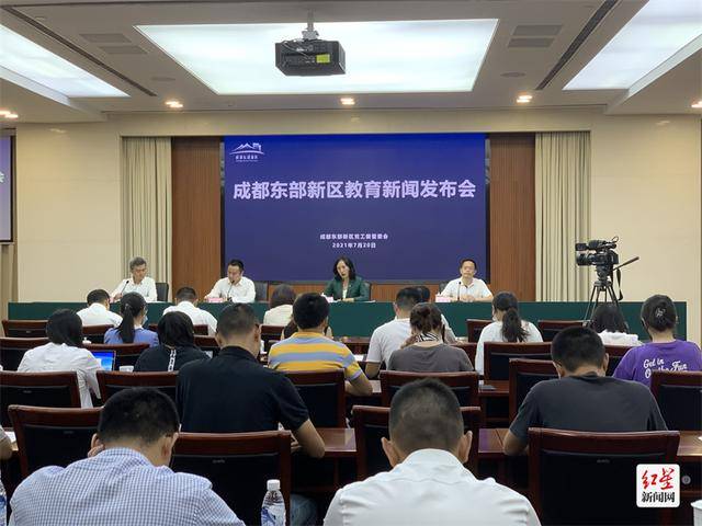 韋立處長揭秘，小巷中的秘密美食天堂最新發(fā)現(xiàn)與全文概述