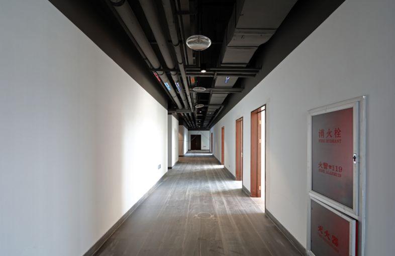 最新電影揭秘，文化與商業(yè)的交融之戰(zhàn)盛宴開啟！