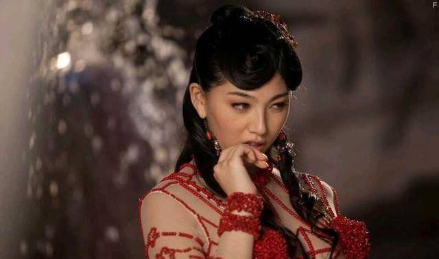 肉蒲團女演員的勵志之旅，變化、自信與成就感的探索