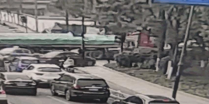 AE最新版本發(fā)布，變化的力量與自信的源泉