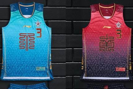 自然美景中的心靈之旅，最丑明星的平靜探索