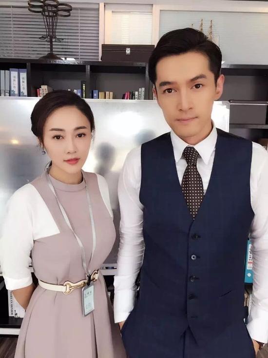 美國電影明星男演員力薦的高科技產(chǎn)品，科技之光引領(lǐng)生活變革