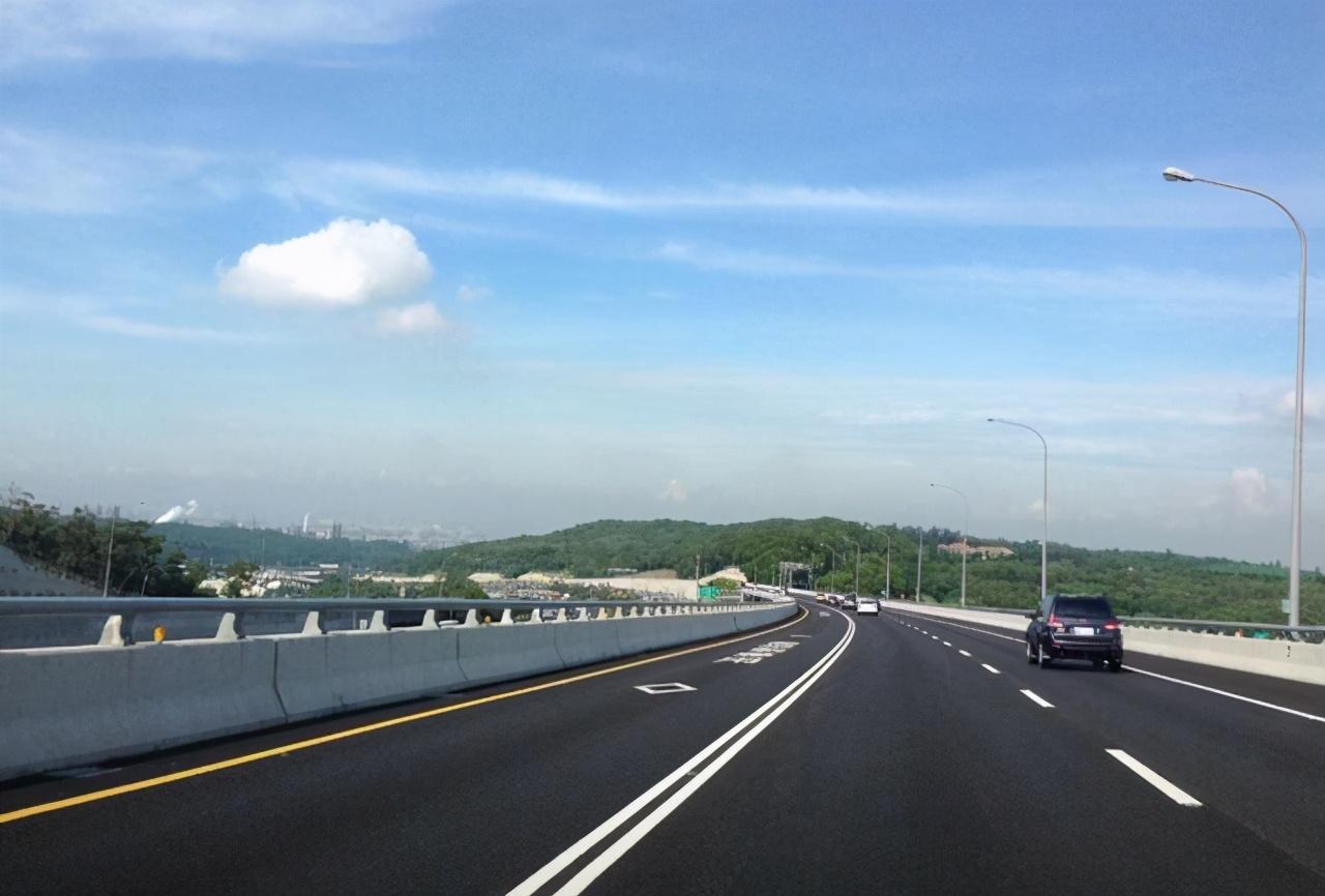 會(huì)澤機(jī)場最新消息，一段溫馨的飛行奇緣揭秘