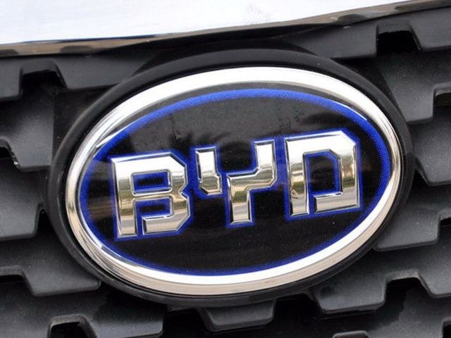 BYD最新車標(biāo)引領(lǐng)時(shí)尚潮流，獨(dú)特設(shè)計(jì)展現(xiàn)新風(fēng)向！