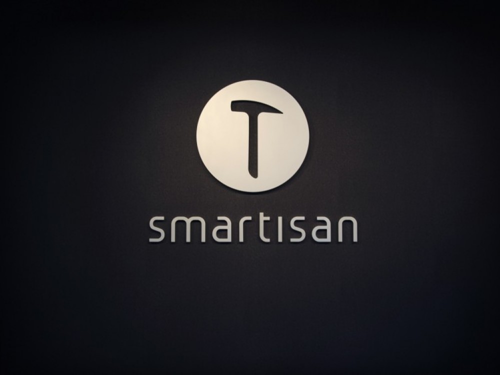 錘子最新版，科技與工藝完美融合之作