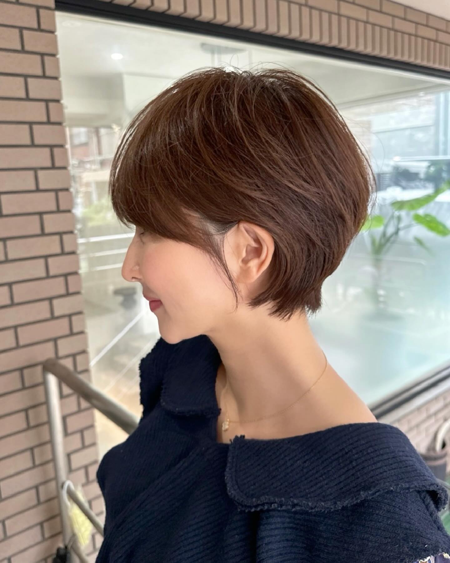 溫馨日常中的短發(fā)奇緣，愛的紐帶與最新發(fā)型圖片分享