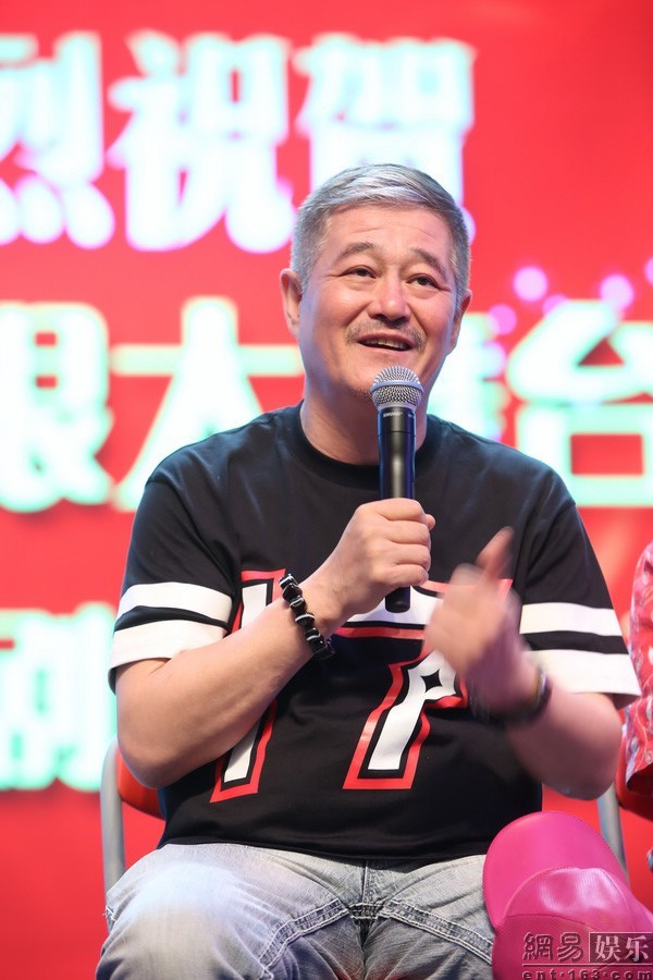 趙本山最新互動(dòng)揭秘，近距離感受喜劇大師的魅力傳奇