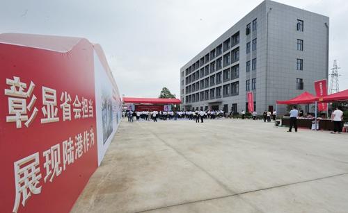 向塘最新動(dòng)態(tài)，科技重塑生活，未來之光體驗(yàn)之旅