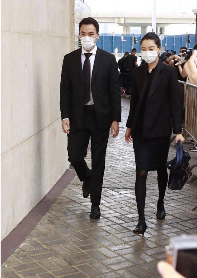 齊嬌最新時(shí)尚風(fēng)采，潮流魅力一覽無(wú)余