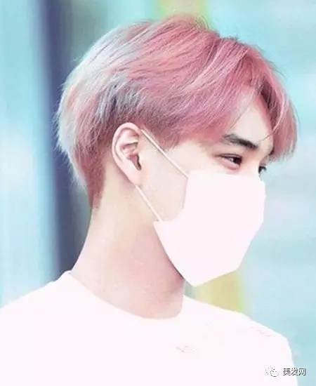 最新染色男潮流指南，引領(lǐng)時(shí)尚潮流，讓你瞬間成為焦點(diǎn)之王！