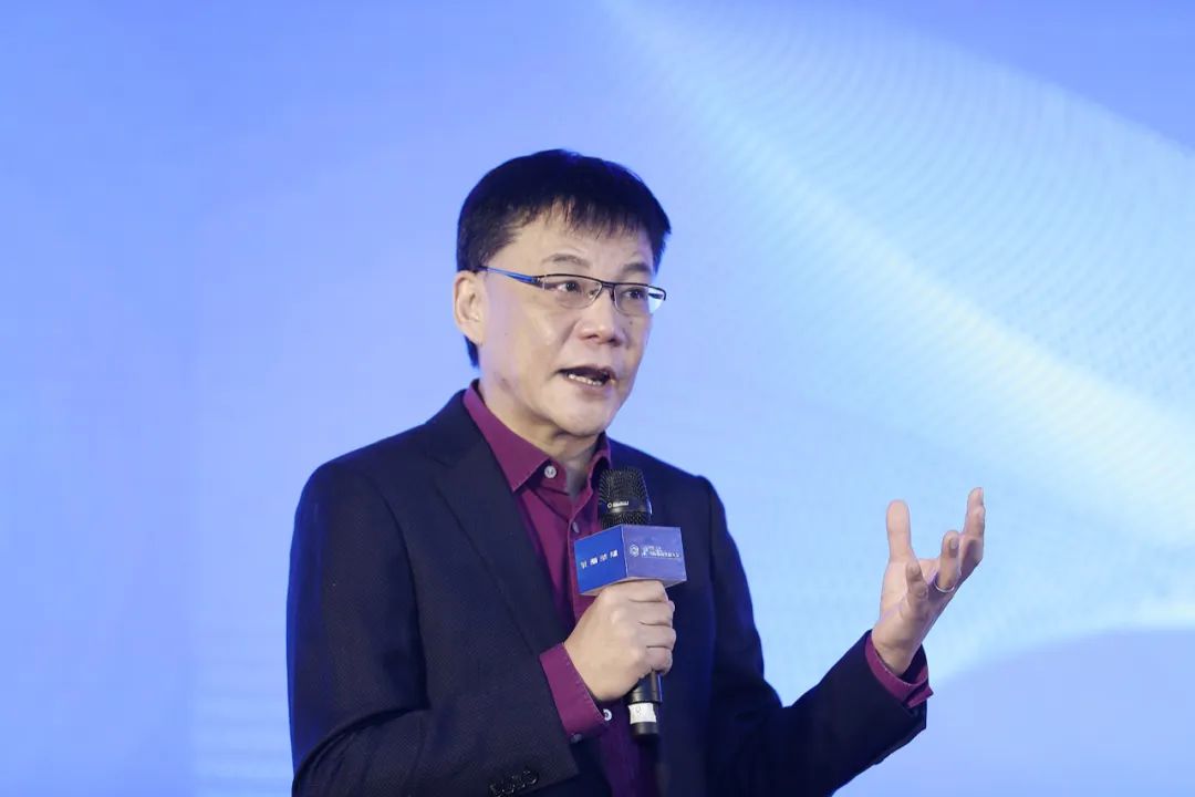 李國慶最新動(dòng)態(tài)，商業(yè)領(lǐng)袖的新征程探索