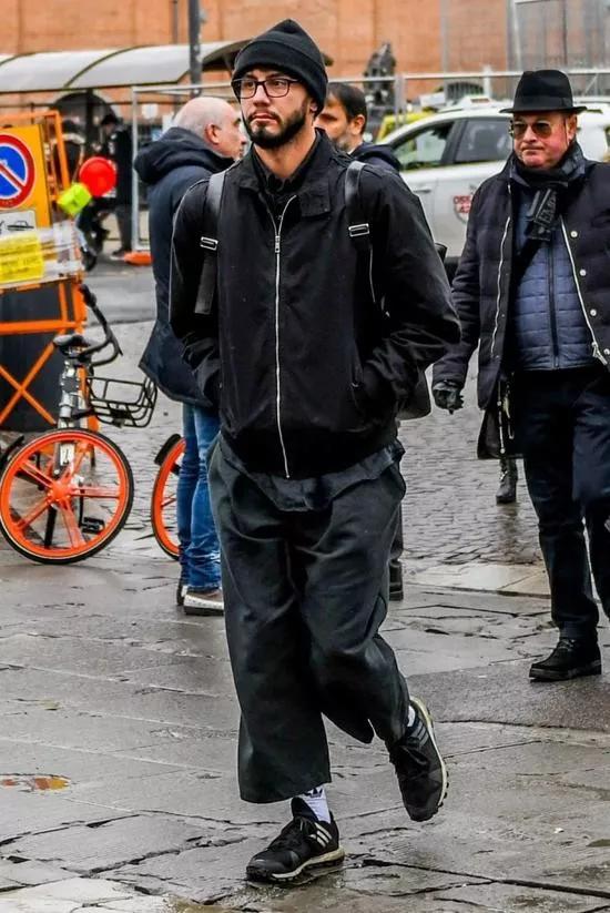 最新服飾男，引領(lǐng)時(shí)尚潮流的先鋒