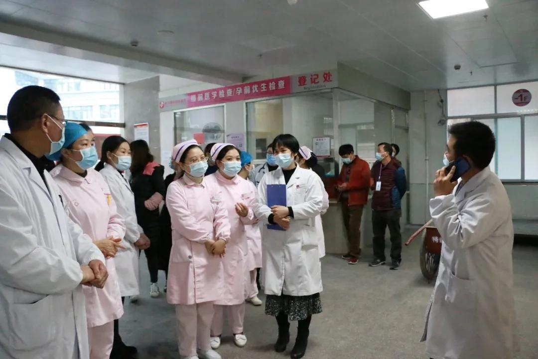 肺炎最新人員動態(tài)，變化帶來力量，學(xué)習(xí)鑄就自信與成就成就之路